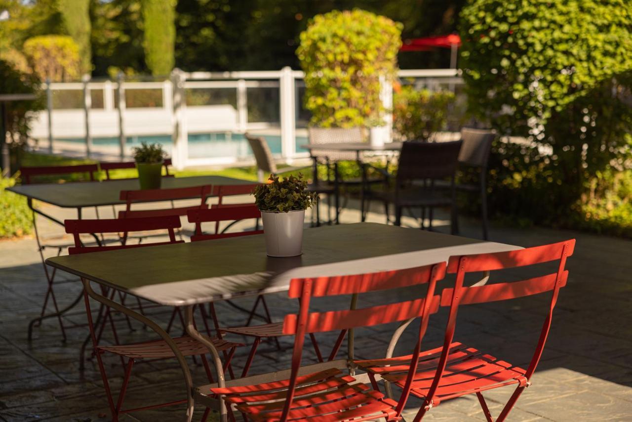 Hotel Ibis Lyon Nord Dardilly Exterior foto